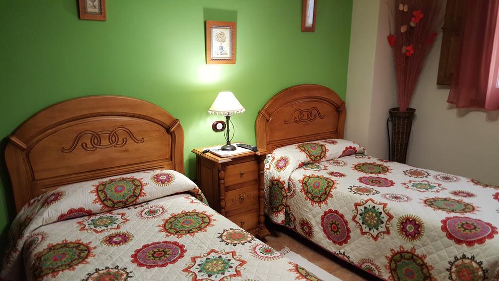 Apartamentos Rurales Tauro Cabezuela Del Valle Exterior foto